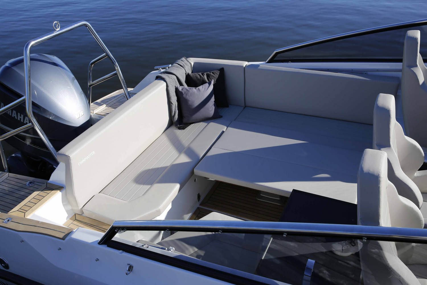 Dynserie till sittbrunn, Silvertex Macadamia