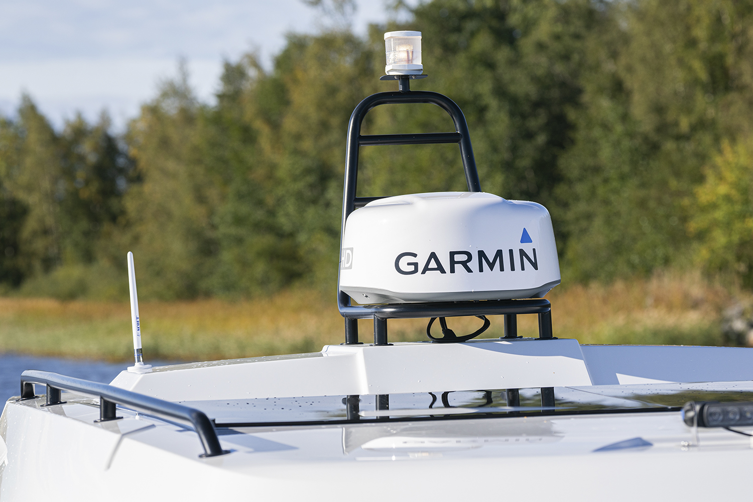 Garmin Fantom 18 x radare