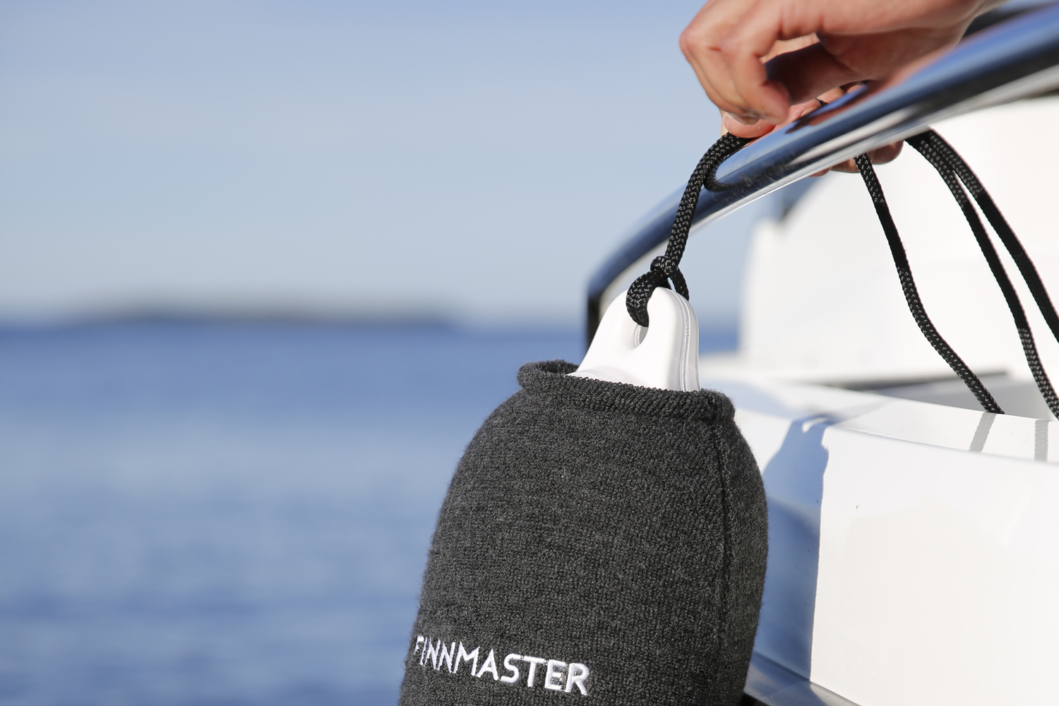 4 fenders, fender covers & ropes