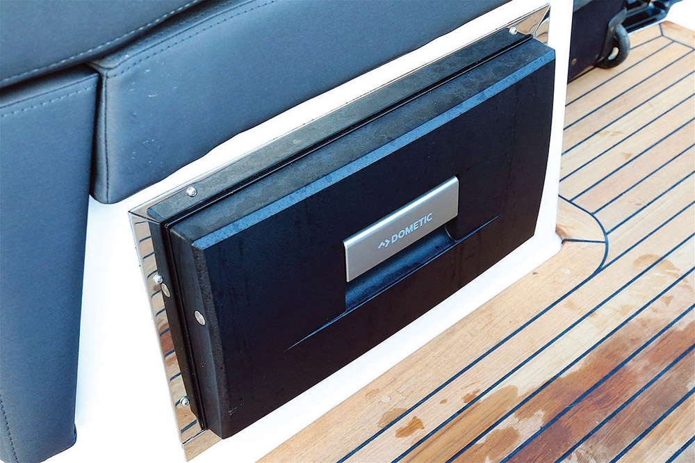 Utdragbar kylbox, 30 liter