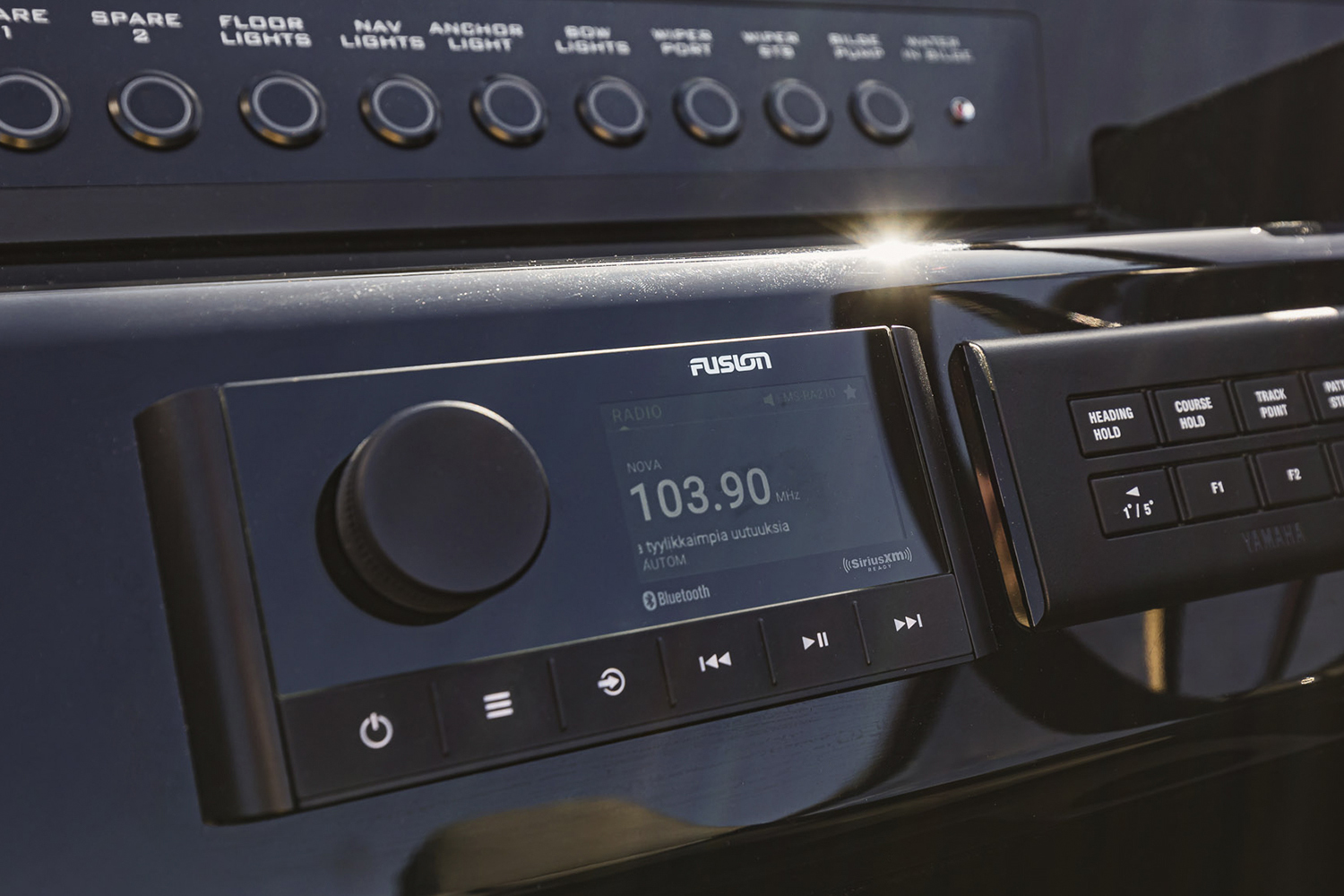 Fusion MS-RA210 & speakers